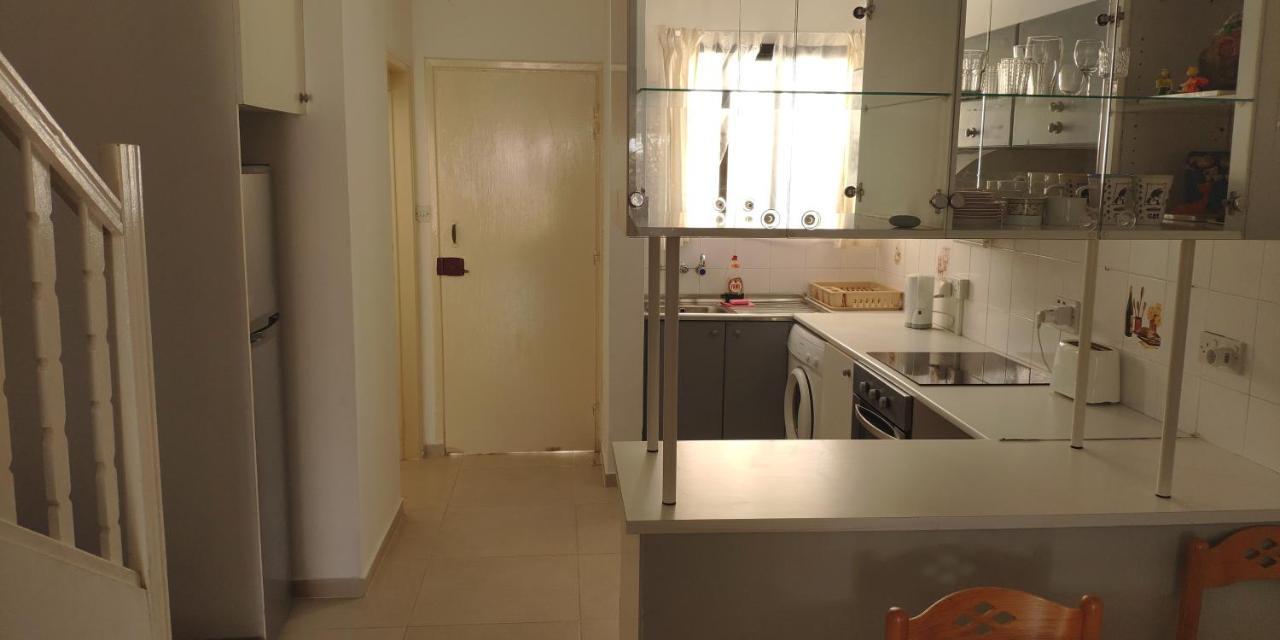 Isabella Townhouse Villa Paphos Ngoại thất bức ảnh