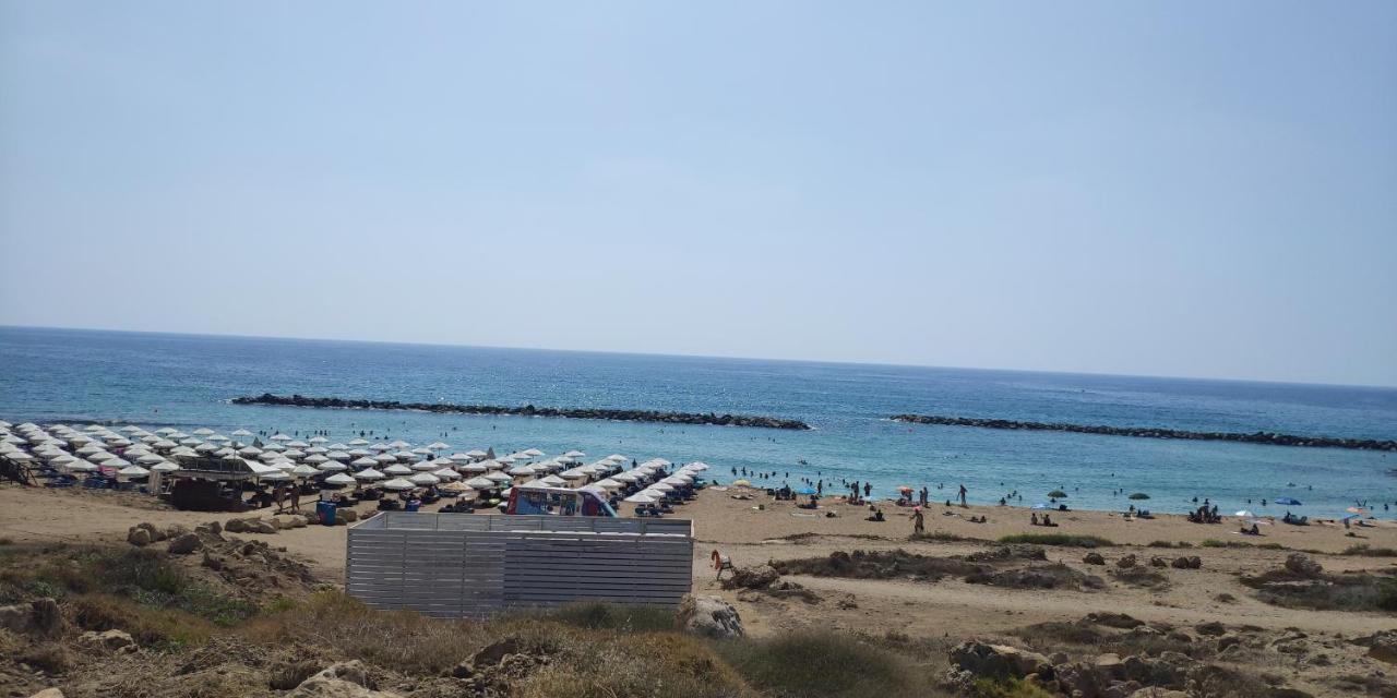 Isabella Townhouse Villa Paphos Ngoại thất bức ảnh