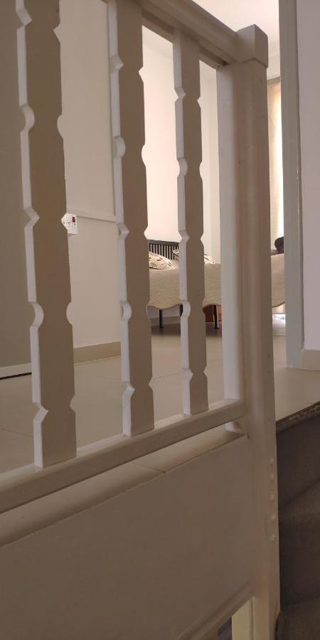 Isabella Townhouse Villa Paphos Ngoại thất bức ảnh